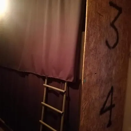 Poiais Hostel *